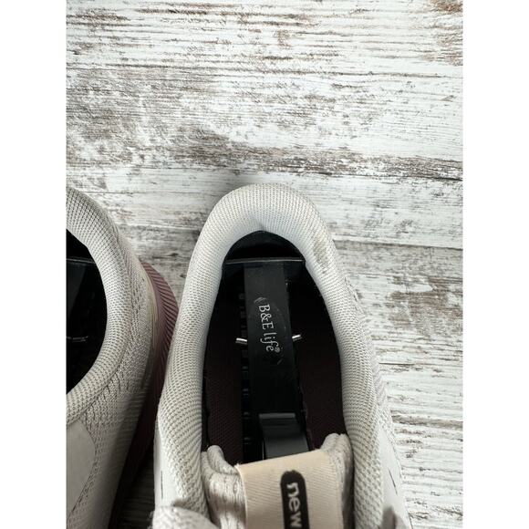 Women's New Balance DynaSoft Pro Run V2 Light Biege Running Shoes Sz 9B Athletic - Picture 9 of 10